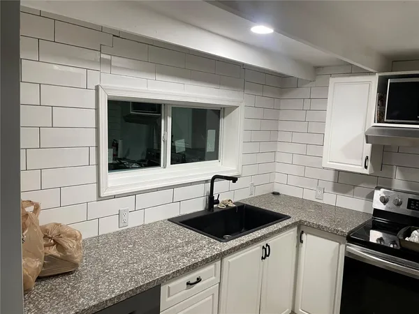 $2,500 | 4242 Southwest 49th Court, Unit 4242, Dania Beach, FL 33314