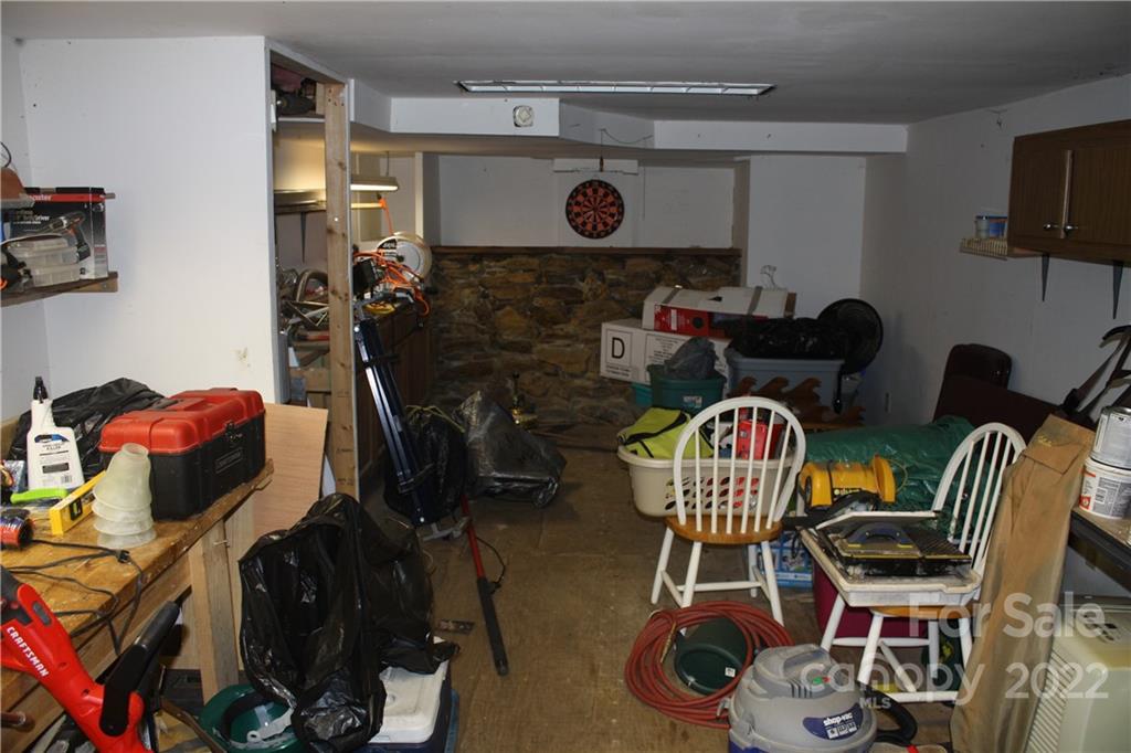 33 Fernbrook Road Maggie Valley, NC 28751 - Photo 25 of 36 a view of a room with gym equipment