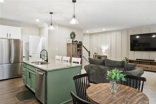 $389,900 | 209 Sierra Drive, Canonsburg, PA 15317