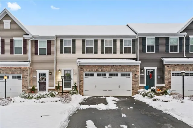 $389,900 | 209 Sierra Drive, Canonsburg, PA 15317