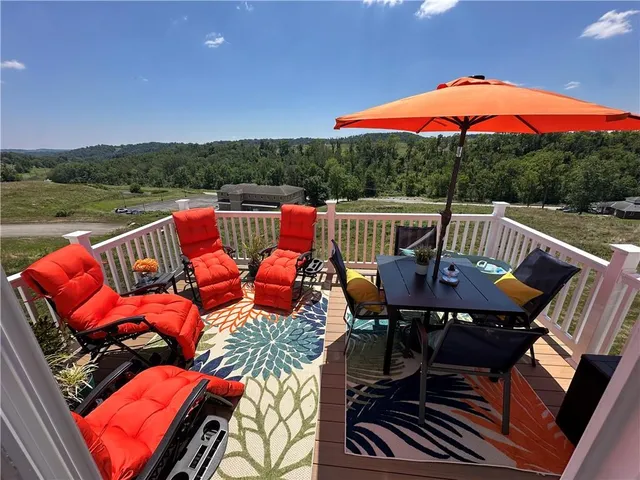 $389,900 | 209 Sierra Drive, Canonsburg, PA 15317