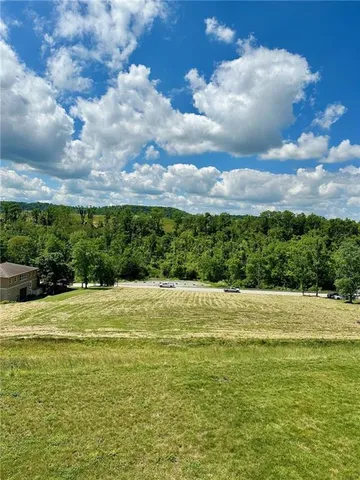 $389,900 | 209 Sierra Drive, Canonsburg, PA 15317