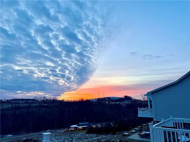 $389,900 | 209 Sierra Drive, Canonsburg, PA 15317