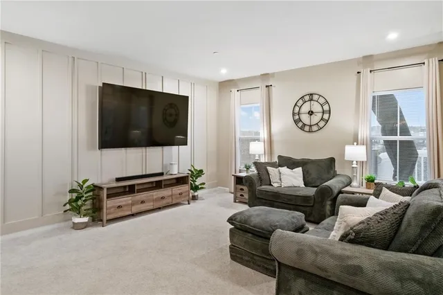 $389,900 | 209 Sierra Drive, Canonsburg, PA 15317