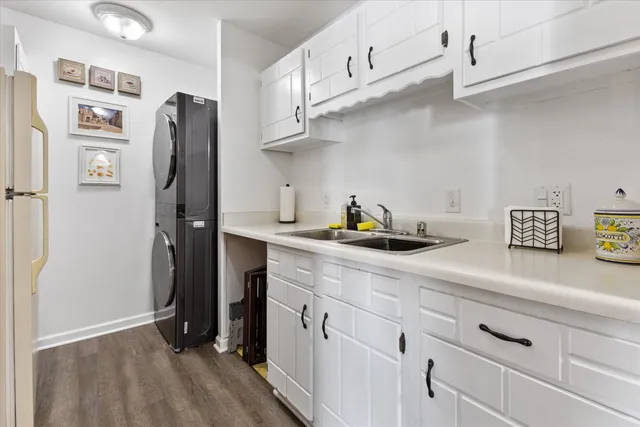 $159,900 | 1446 29th Court, Kenosha, WI 53140