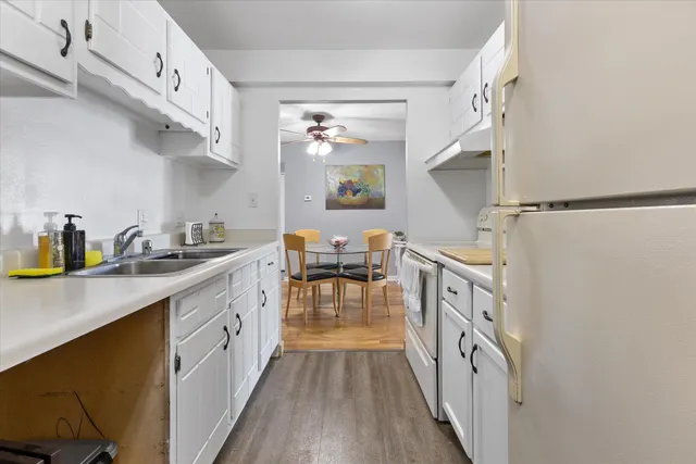 $159,900 | 1446 29th Court, Kenosha, WI 53140