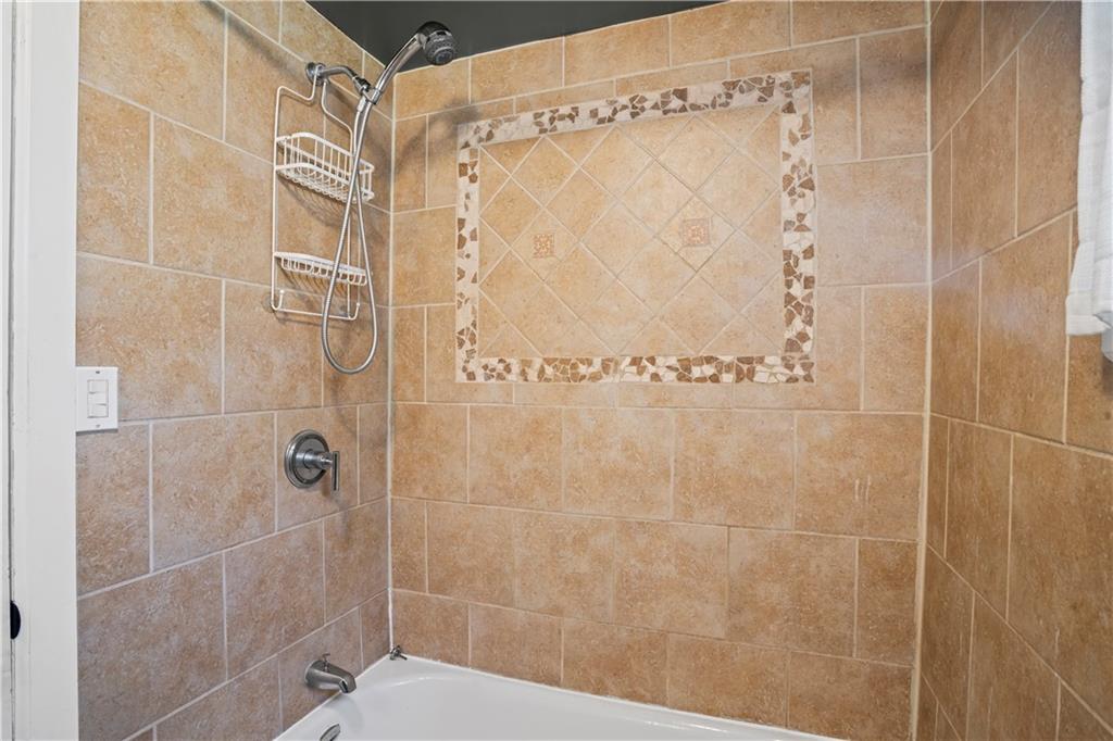 1615 Universal Road Pittsburgh, PA 15235 - Photo 11 of 45 Main floor bathroom