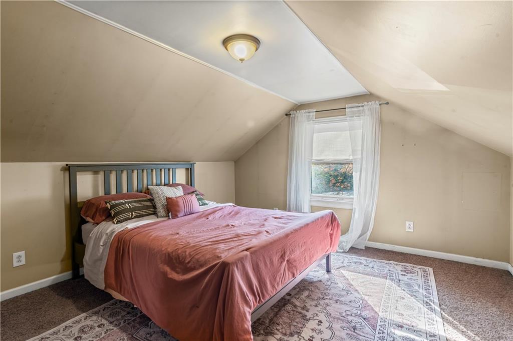 1615 Universal Road Pittsburgh, PA 15235 - Photo 19 of 45 Second floor bedroom with plenty of closet space