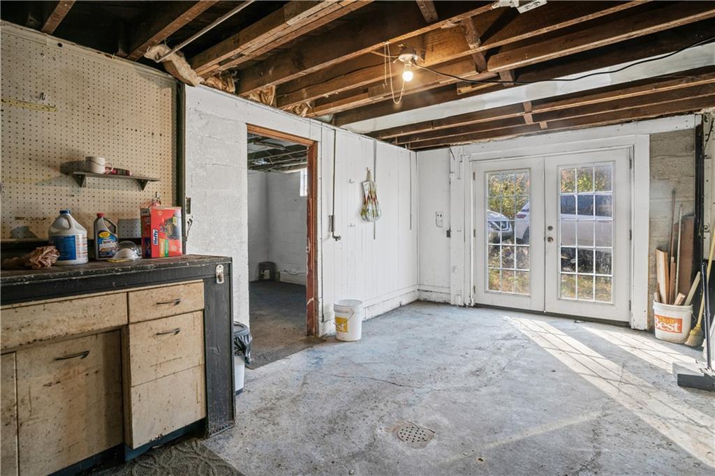 1615 Universal Road Pittsburgh, PA 15235 - Photo 28 of 45 Basement