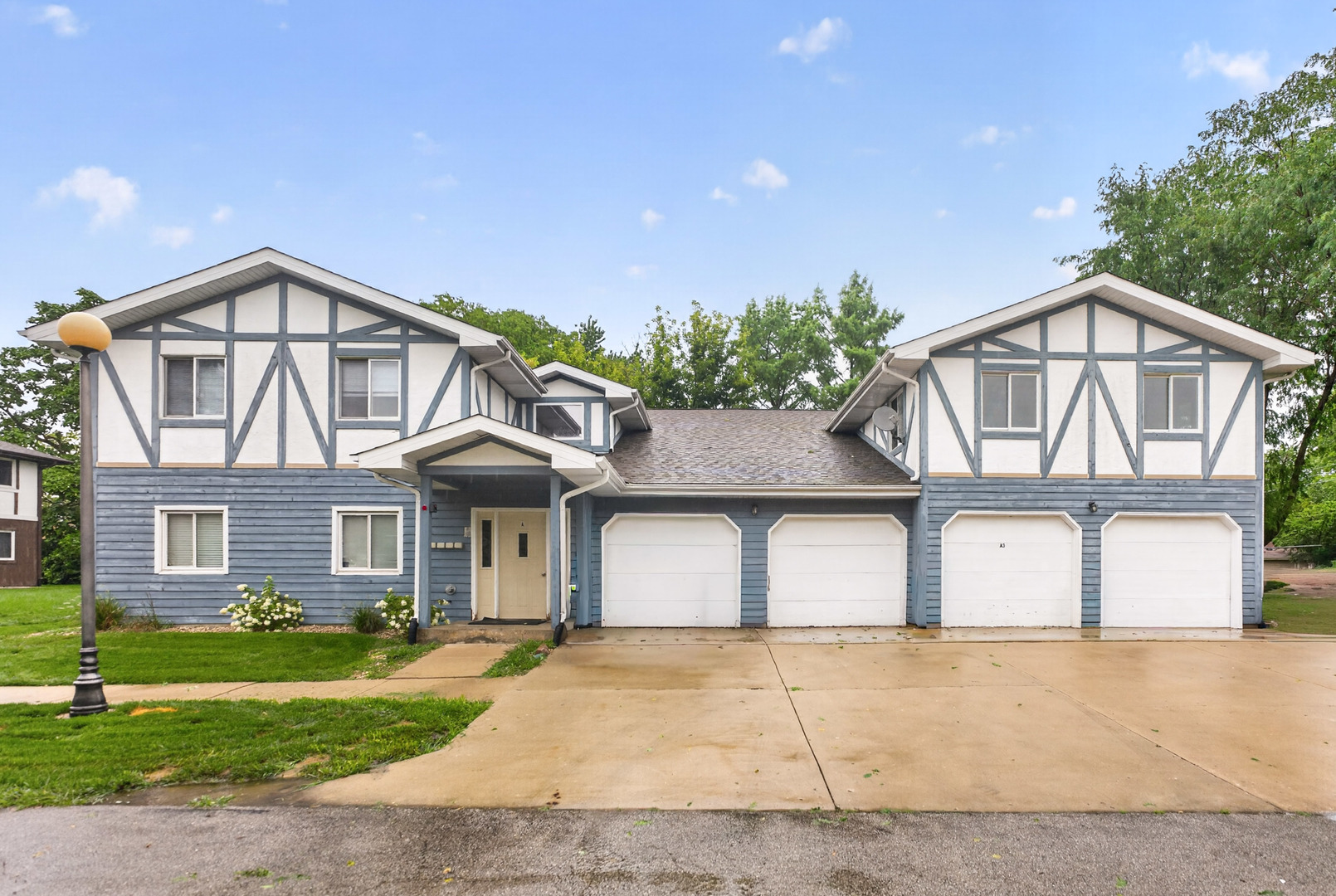 2S640 Cerny Road, Unit A4 Warrenville, IL 60555 - Photo 1 of 23 Gallery Image 1