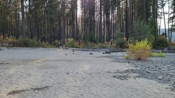 $185,000 | 6237 Beach Tracks Way, Fruitland, WA 99129
