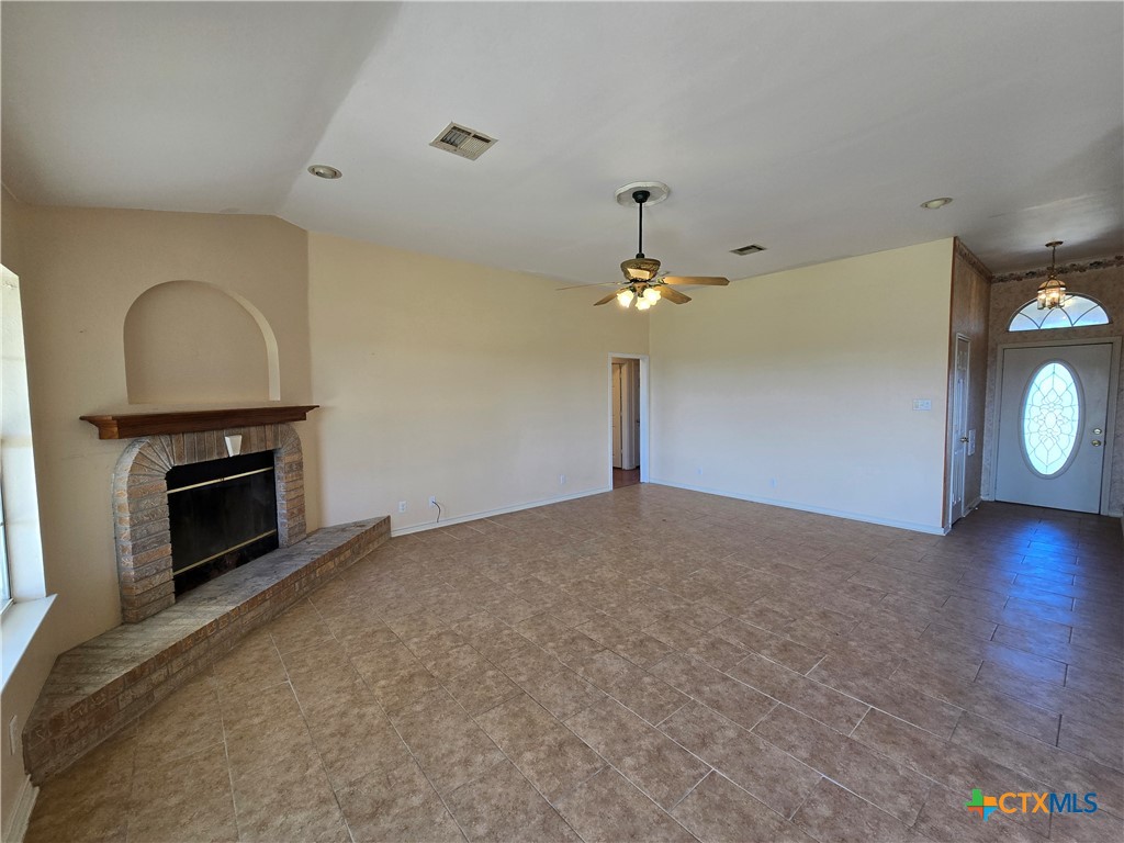 2633 Bottoms East Road Troy, TX 76579 - Photo 3 of 22