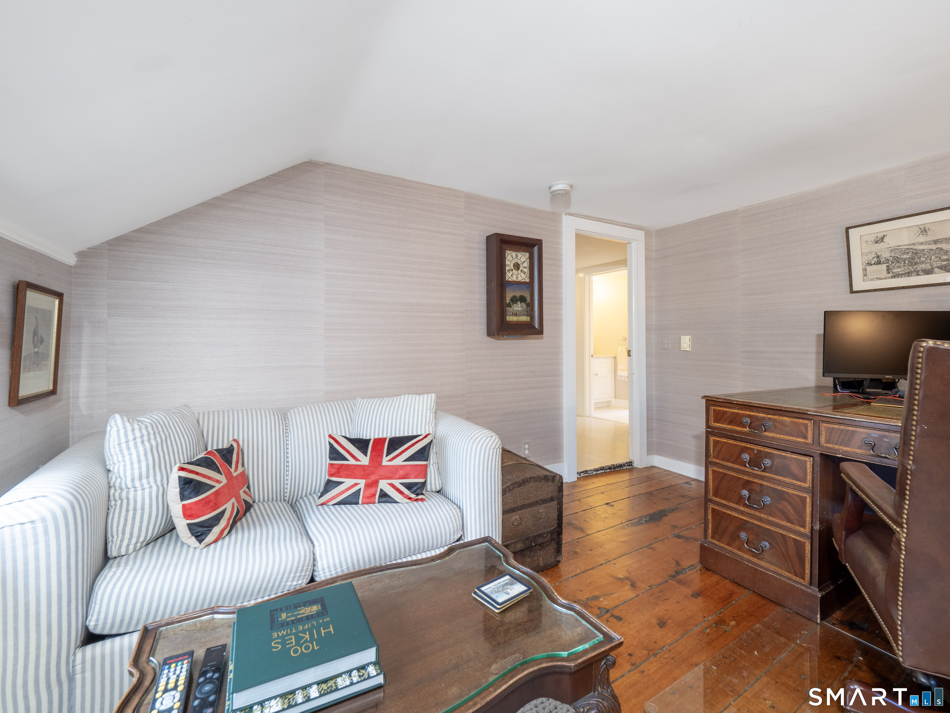 95 Peaceable Street Redding, CT 06896 - Photo 27 of 35