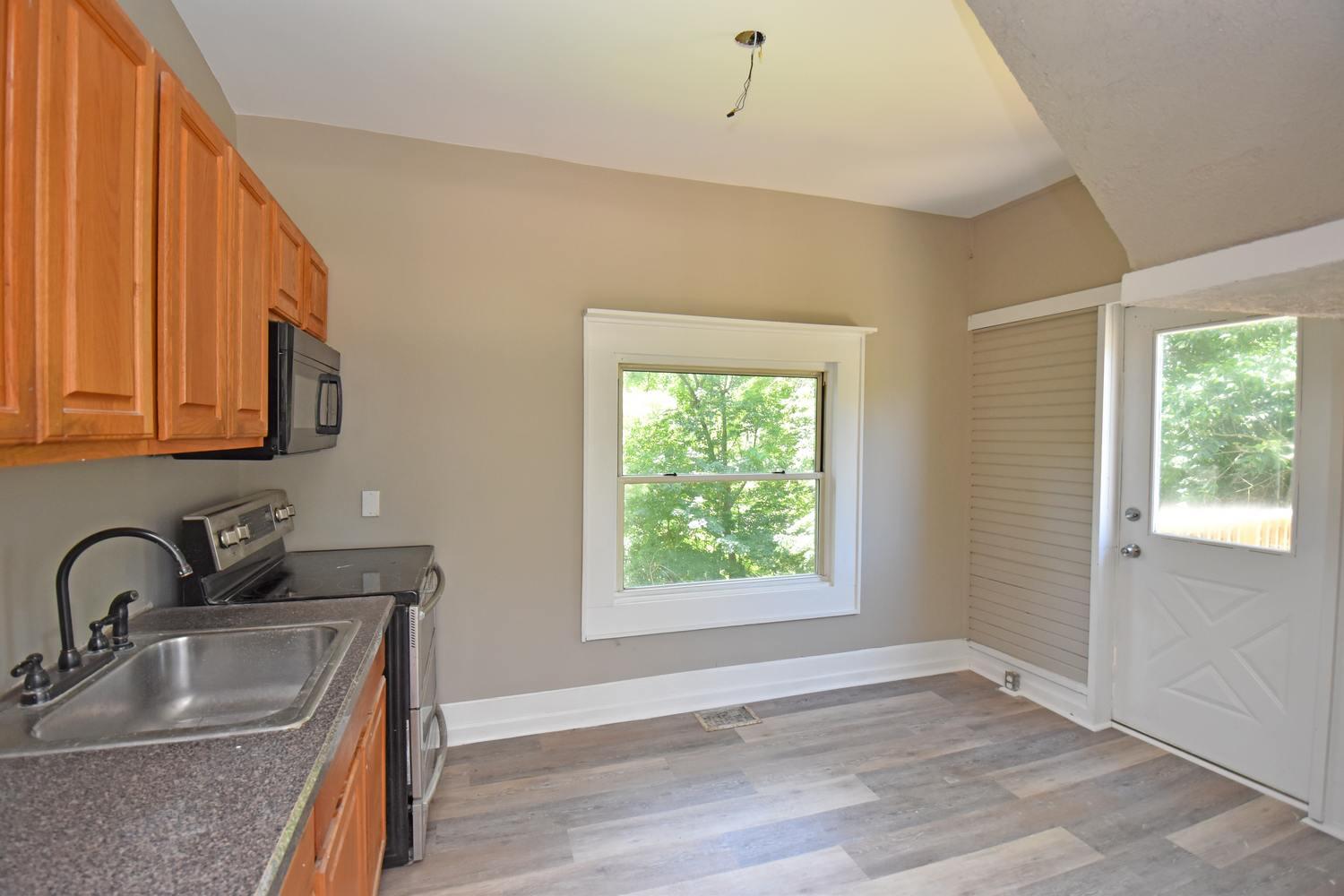 1657 Amsterdam Road Covington, KY 41011 - Photo 8 of 18 Gallery Image 8