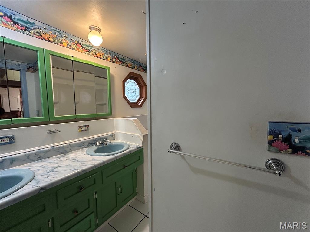 410 Cherry Street Alton, IL 62002 - Photo 15 of 33