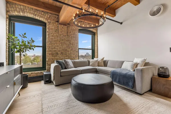 $399,900 | 400 North 1st Street, Unit 406, Minneapolis, MN 55401