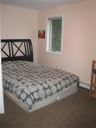 68 Holbrook Road Oxford, MA 01540 - Photo 12 of 19 Gallery Image 12