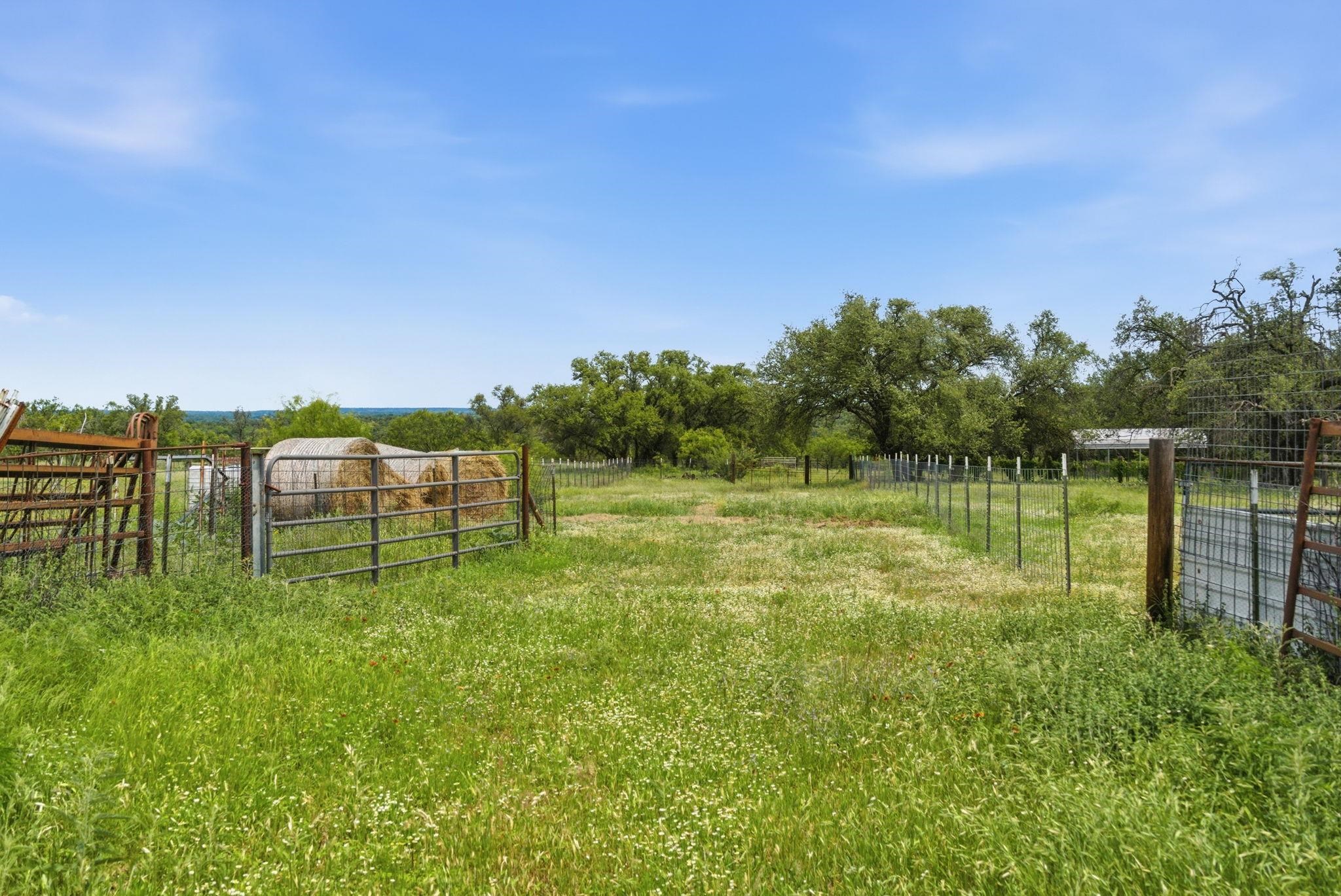 1360 Highway 84 Mullin, TX 76864 - Photo 36 of 44
