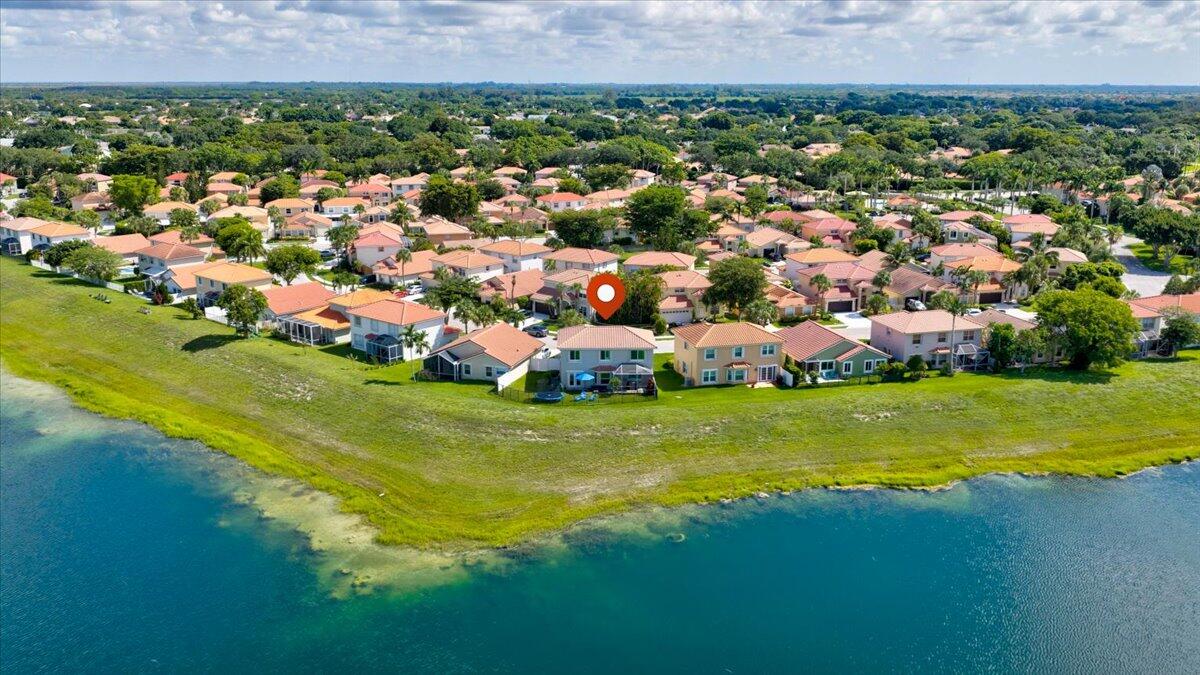 10712 Oak Lake Way Boca Raton, FL 33498 - Photo 5 of 48 44-DJI_20260629223808_0632_D_3_D_4_D_5_D