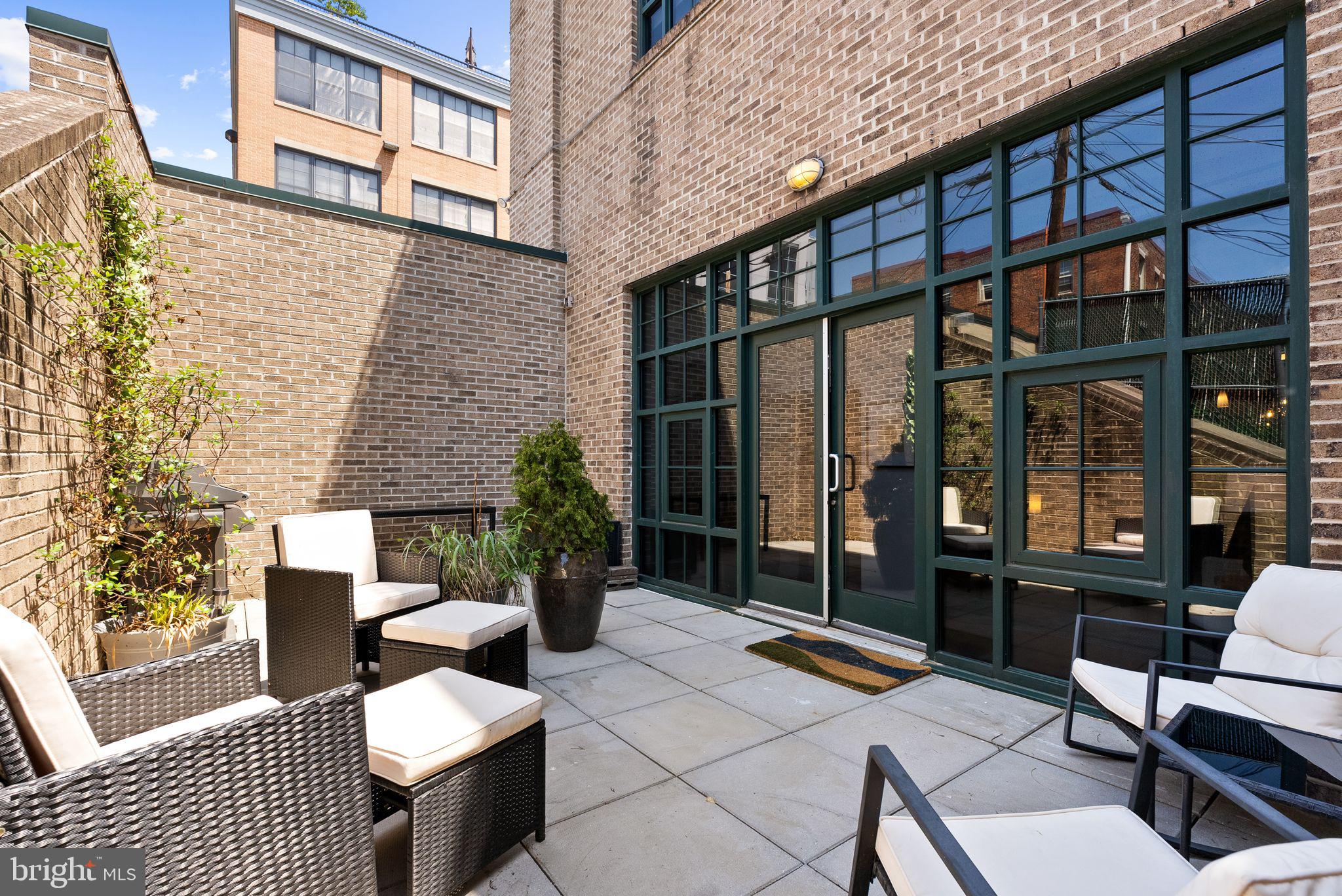 1701 Kalorama Road Northwest, Unit 203 Washington, DC 20009 - Photo 34 of 36