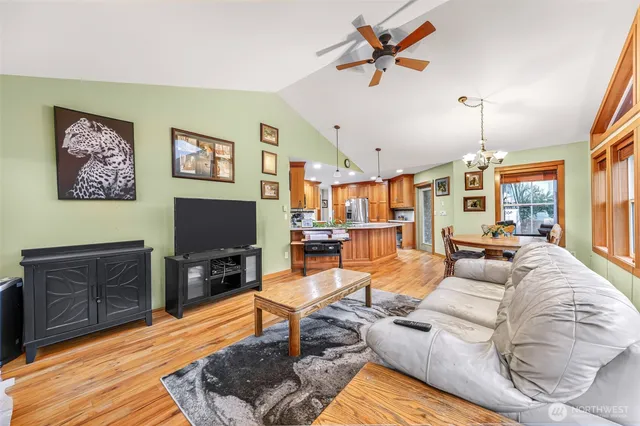 $874,000 | 1660 Eastwood Way, Lynden, WA 98264