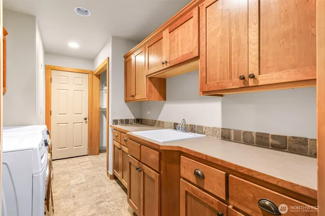 $874,000 | 1660 Eastwood Way, Lynden, WA 98264