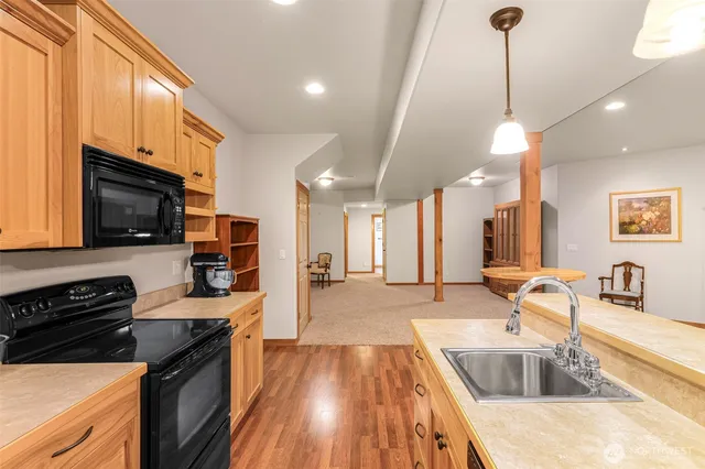 $874,000 | 1660 Eastwood Way, Lynden, WA 98264