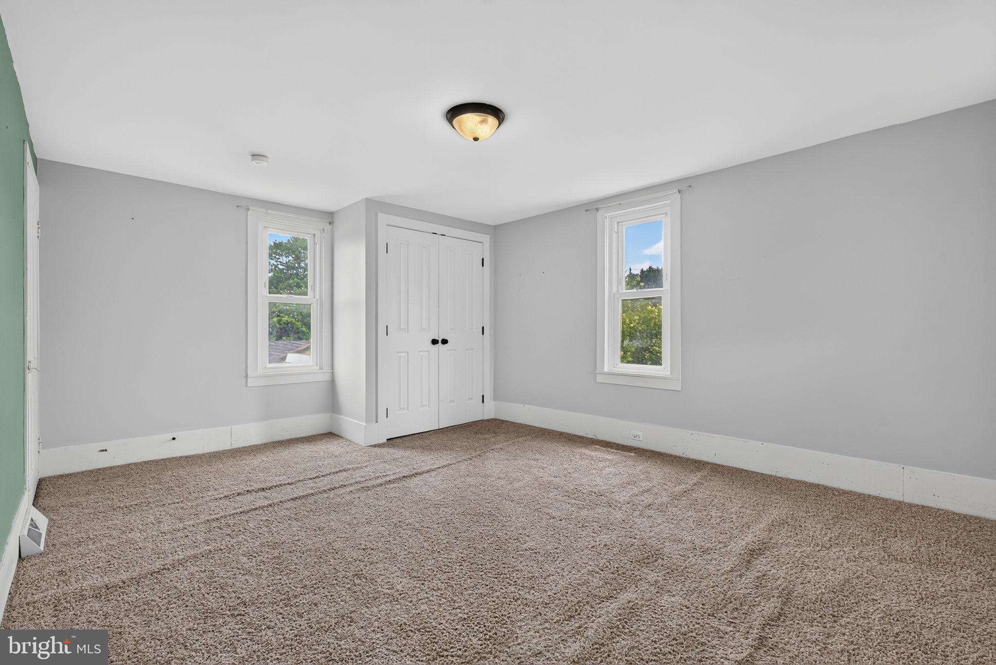 990 Maple Street Lititz, PA 17543 - Photo 20 of 37