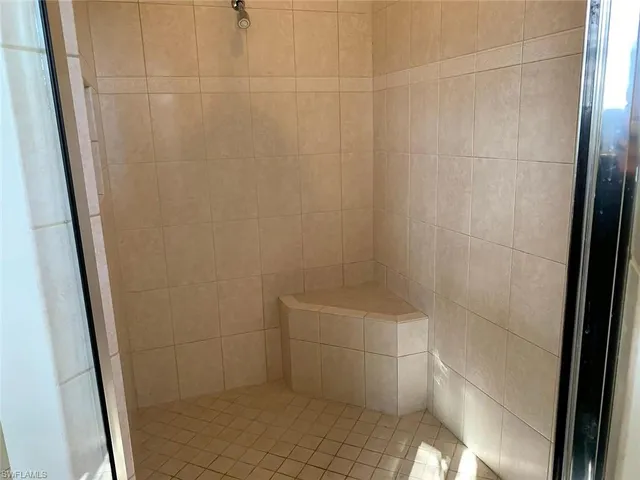 a view of a decorative light in a hallway