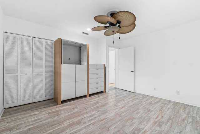 a view of an entryway