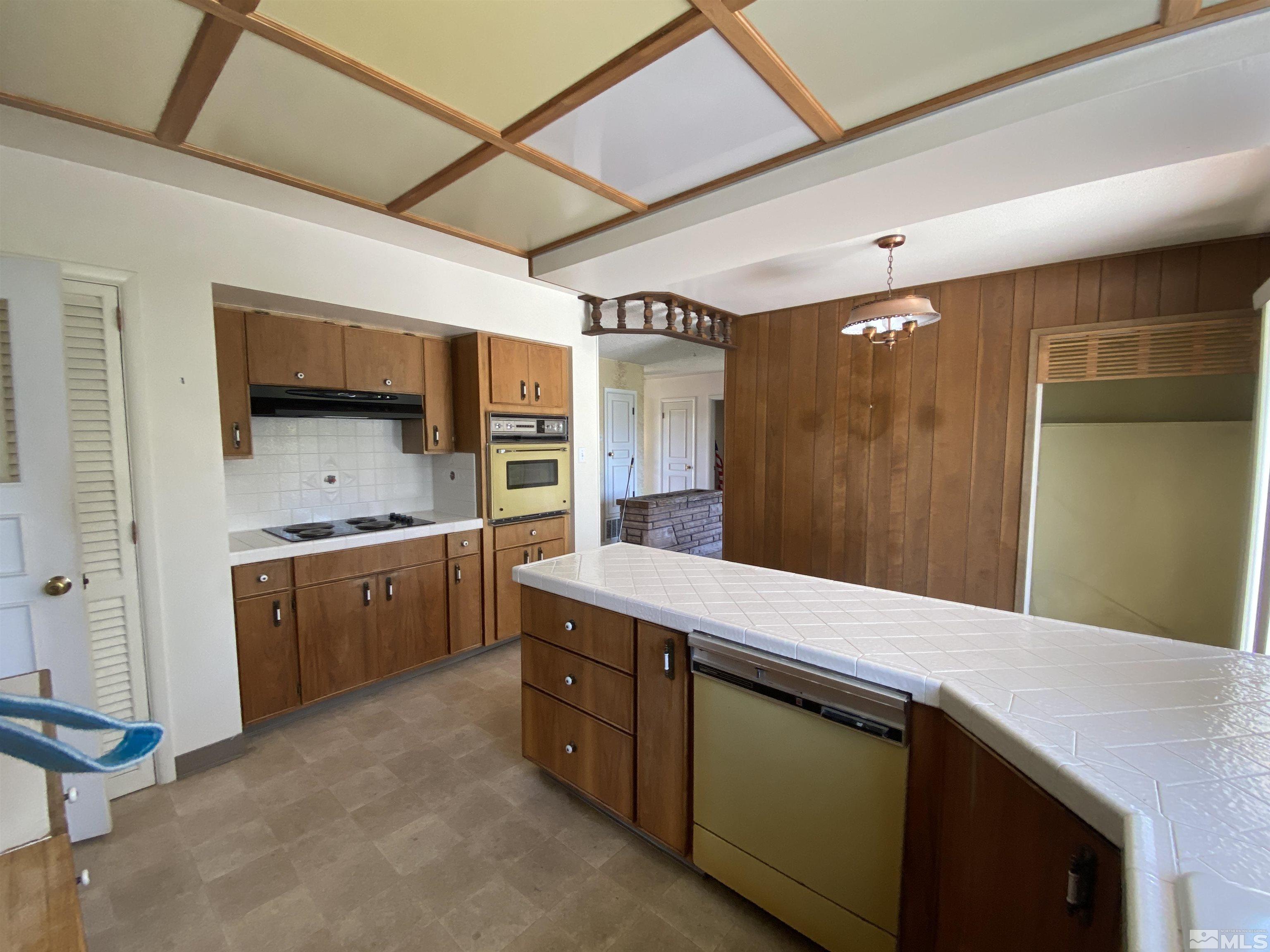 3065 Windermere Road Sparks, NV 89431 - Photo 14 of 32 Photo 14