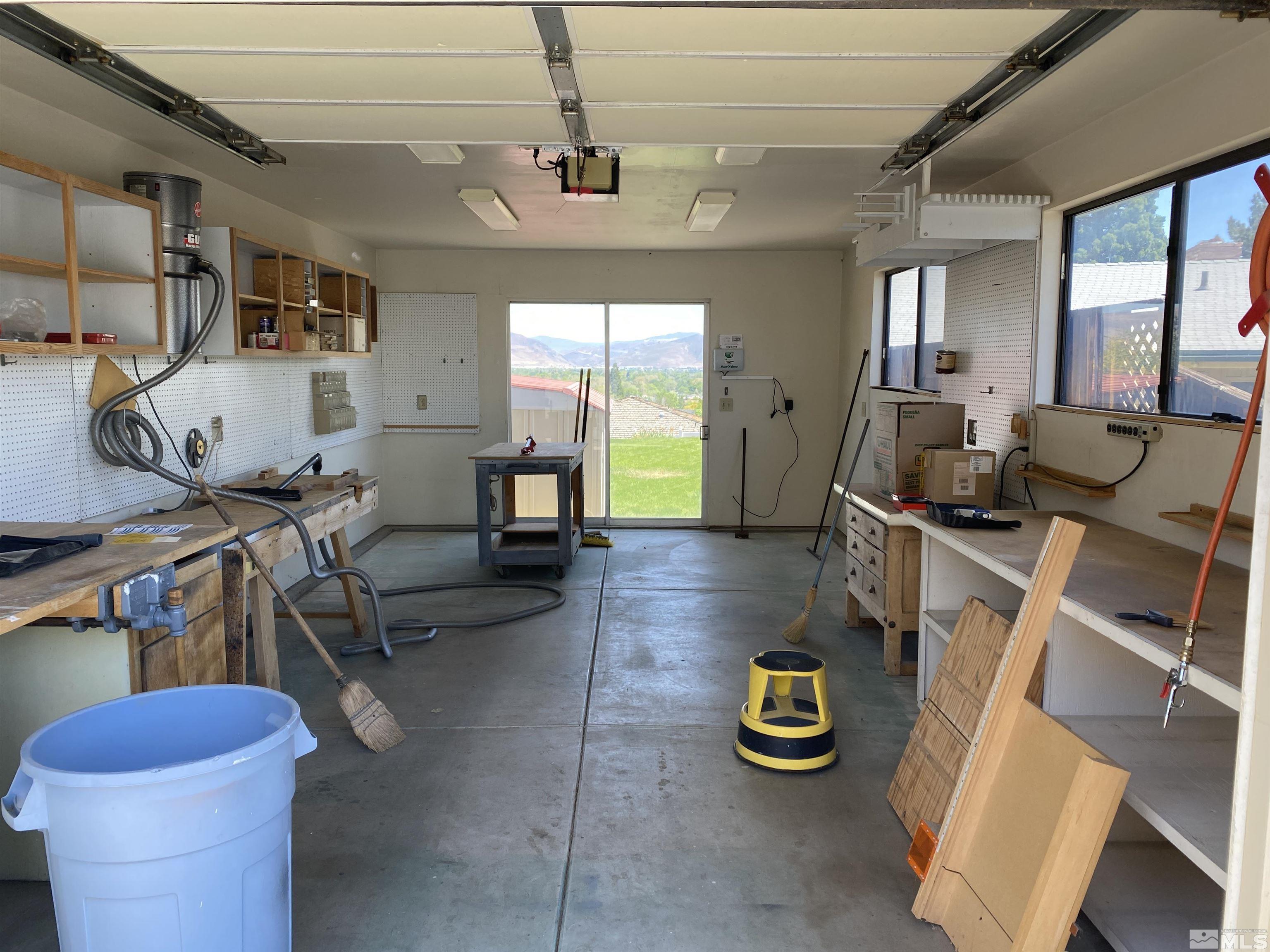 3065 Windermere Road Sparks, NV 89431 - Photo 27 of 32 Photo 27