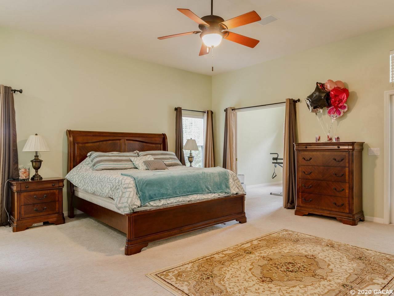 10212 Southwest 17th Place Gainesville, FL 32607 - Photo 14 of 30 Gallery Image 14