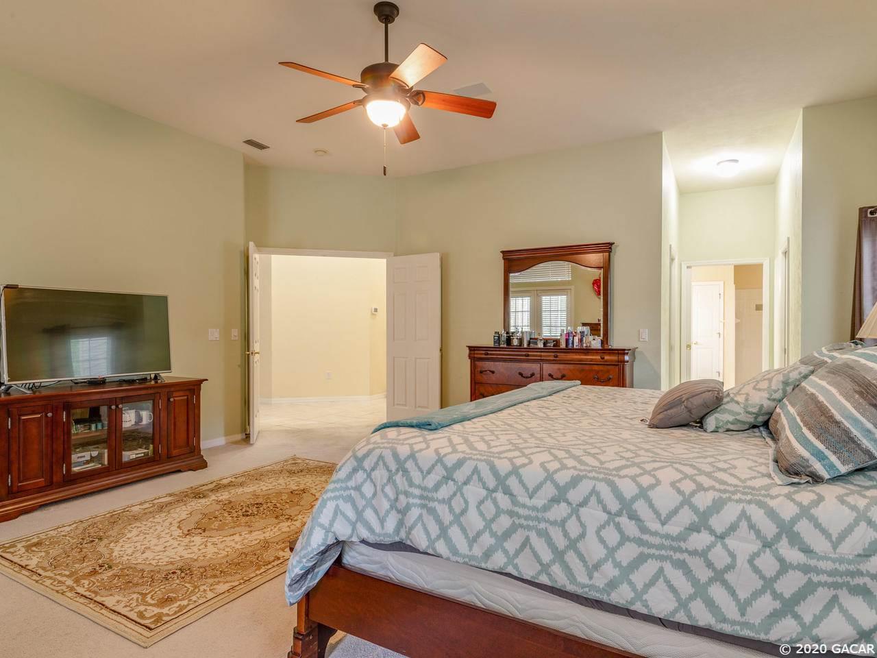10212 Southwest 17th Place Gainesville, FL 32607 - Photo 15 of 30 Gallery Image 15