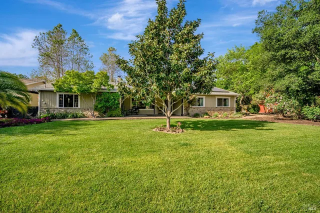 $2,100,000 | 6276 Old Redwood Highway, Santa Rosa, CA 95403