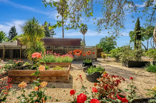 $2,100,000 | 6276 Old Redwood Highway, Santa Rosa, CA 95403