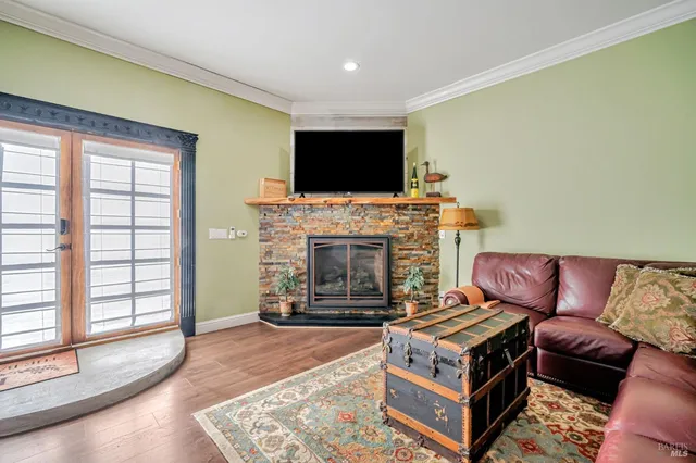 $2,100,000 | 6276 Old Redwood Highway, Santa Rosa, CA 95403