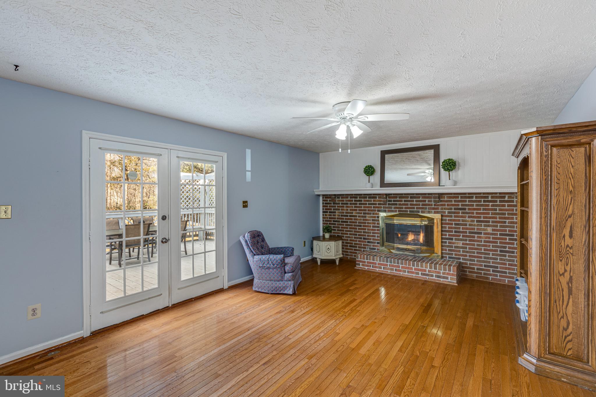 1931 East Beech Road Sterling, VA 20164 - Photo 12 of 56 Gallery Image 12