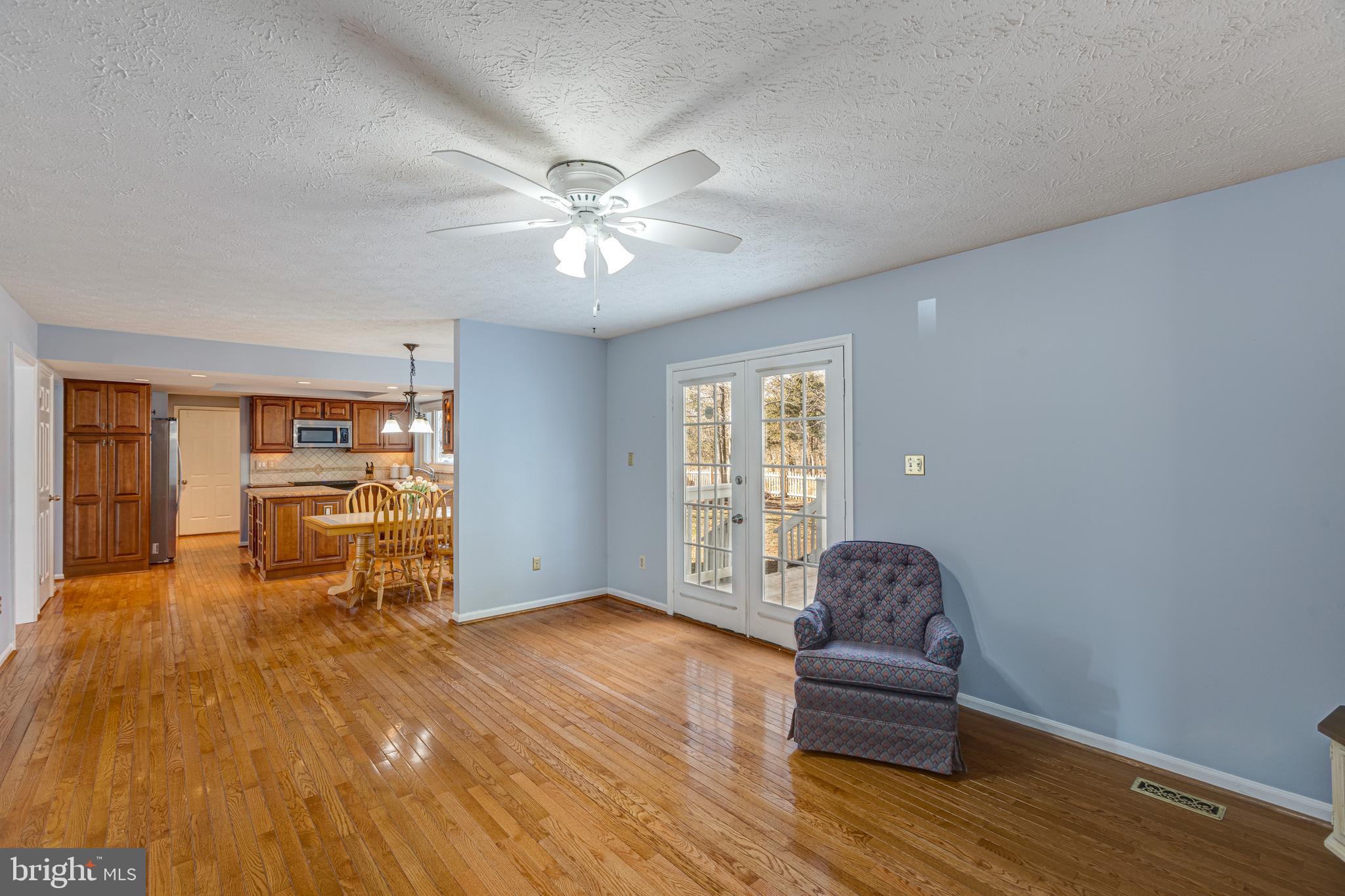 1931 East Beech Road Sterling, VA 20164 - Photo 15 of 56 Gallery Image 15