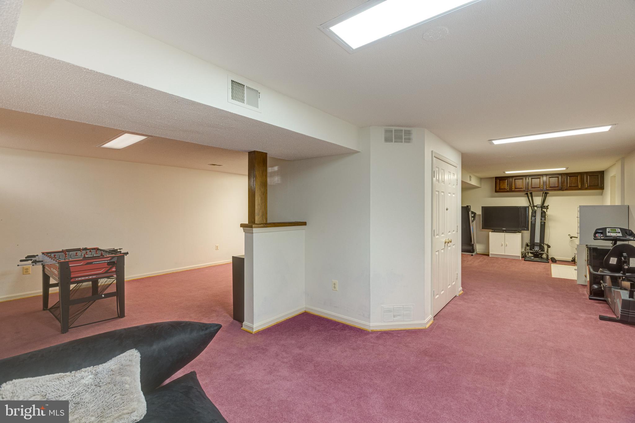 1931 East Beech Road Sterling, VA 20164 - Photo 41 of 56 Gallery Image 41
