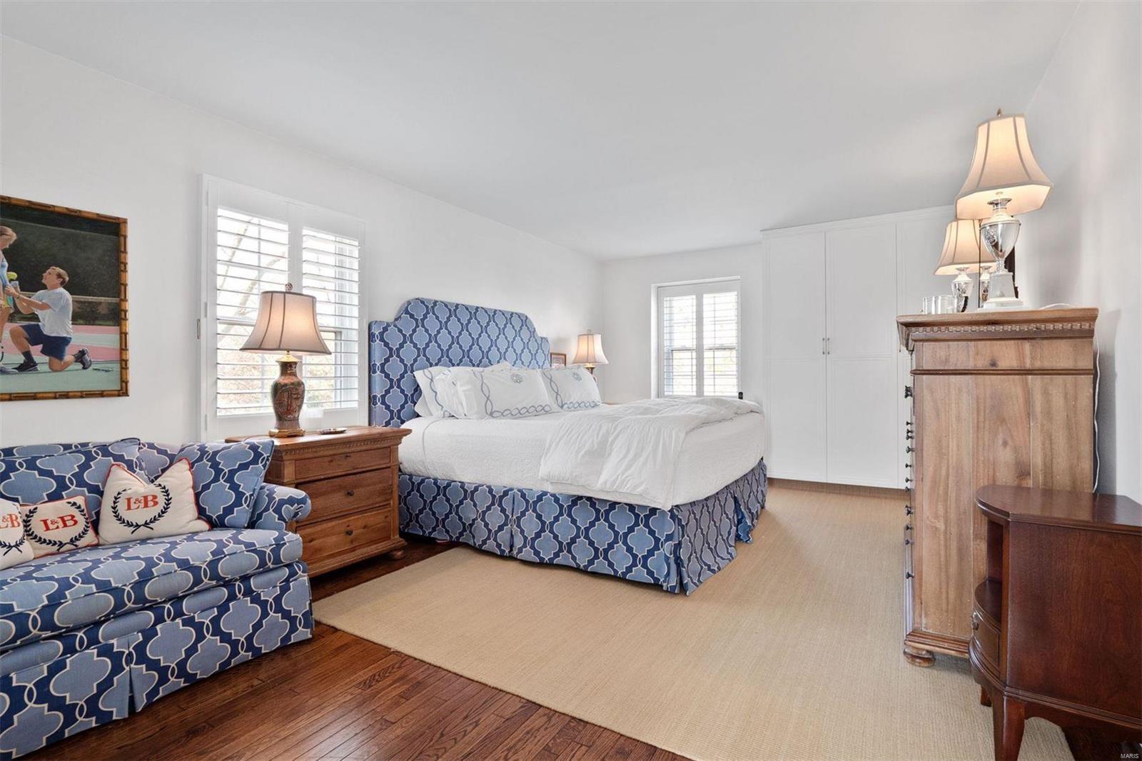 403 Hammersmith Road Creve Coeur, MO 63141 - Photo 14 of 39