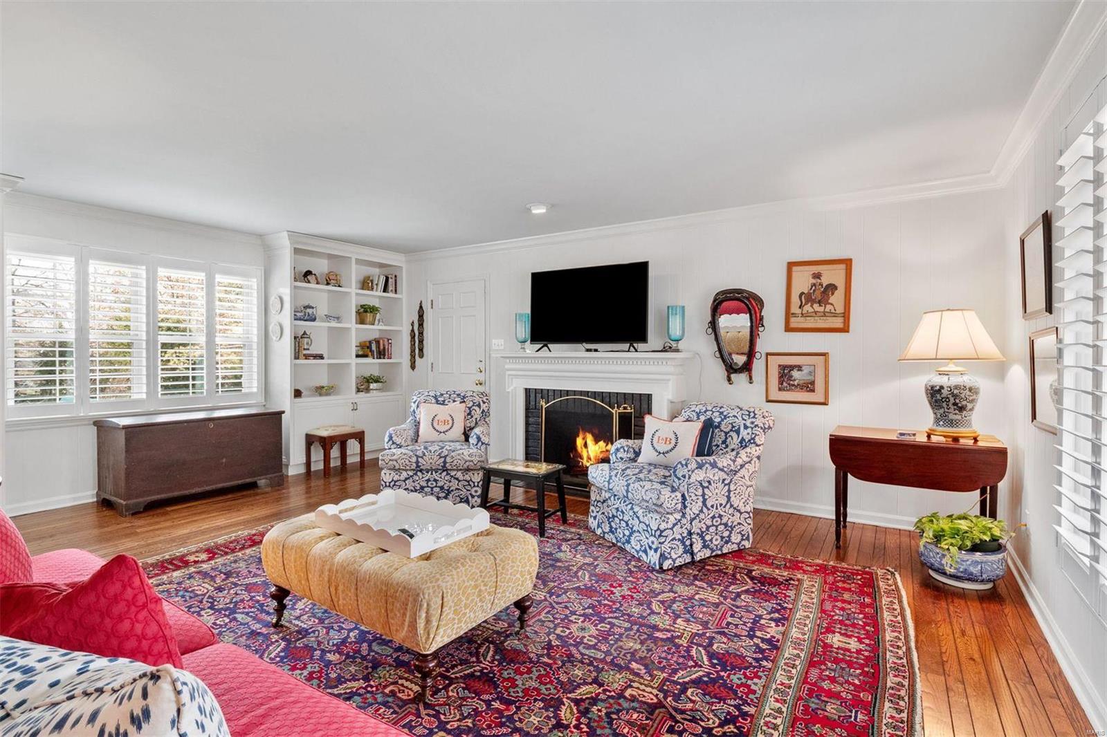 403 Hammersmith Road Creve Coeur, MO 63141 - Photo 10 of 39