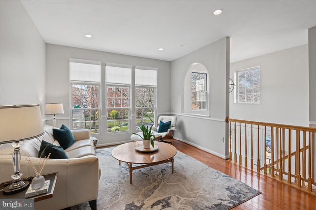 $831,000 | 3909 Elbert Avenue, Alexandria, VA 22305