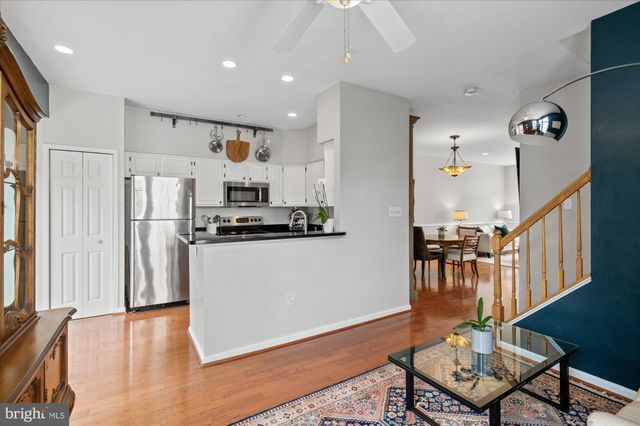 $831,000 | 3909 Elbert Avenue, Alexandria, VA 22305