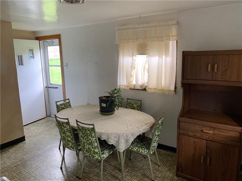 614 Beech Road Pittsburgh, PA 15239 - Photo 9 of 18