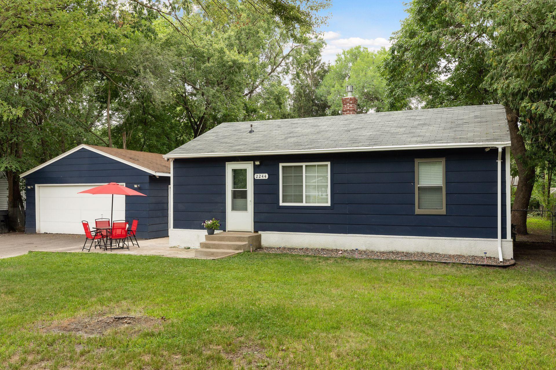 2244 Hillview Road Mounds View, MN 55112 - Photo 4 of 32 Gallery Image 4