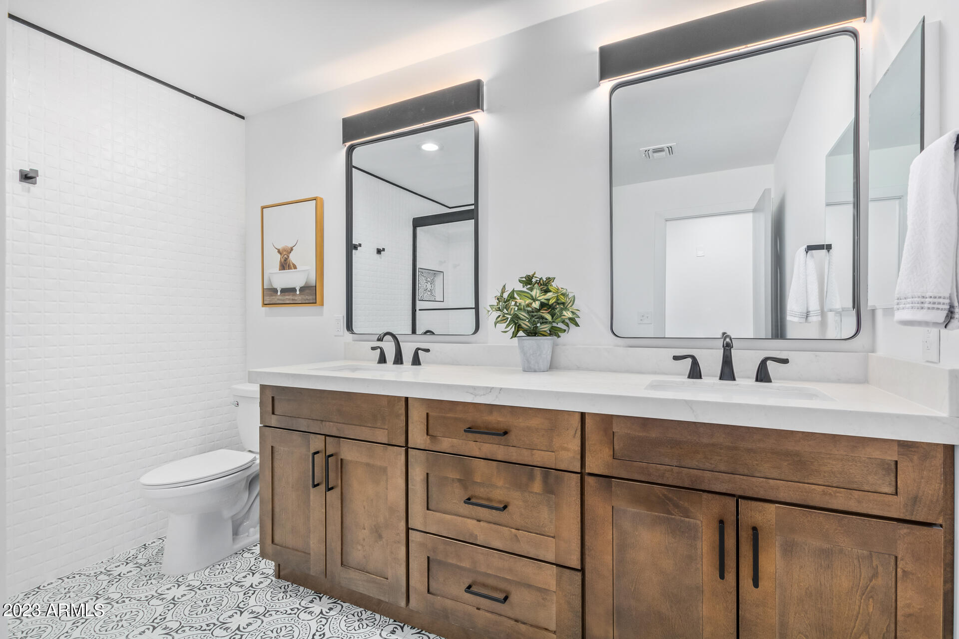 3028 West Topeka Drive Phoenix, AZ 85027 - Photo 11 of 26 23 - Topeka