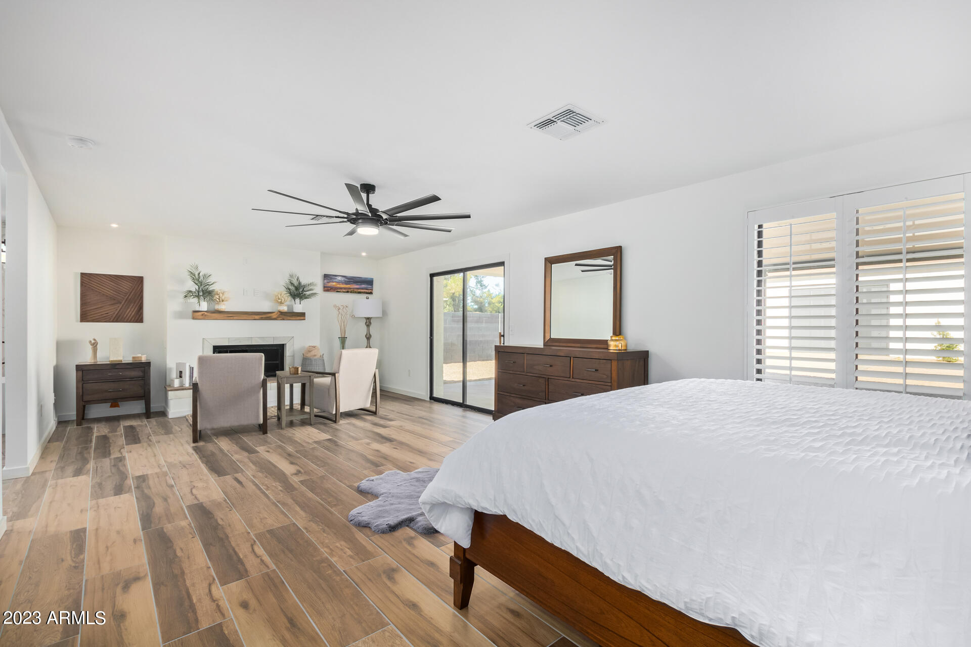 3028 West Topeka Drive Phoenix, AZ 85027 - Photo 12 of 26 24 - Topeka