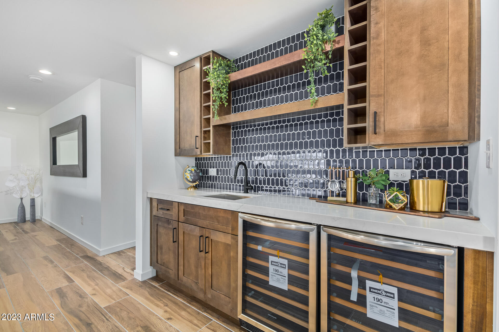 3028 West Topeka Drive Phoenix, AZ 85027 - Photo 8 of 26 19 - Topeka