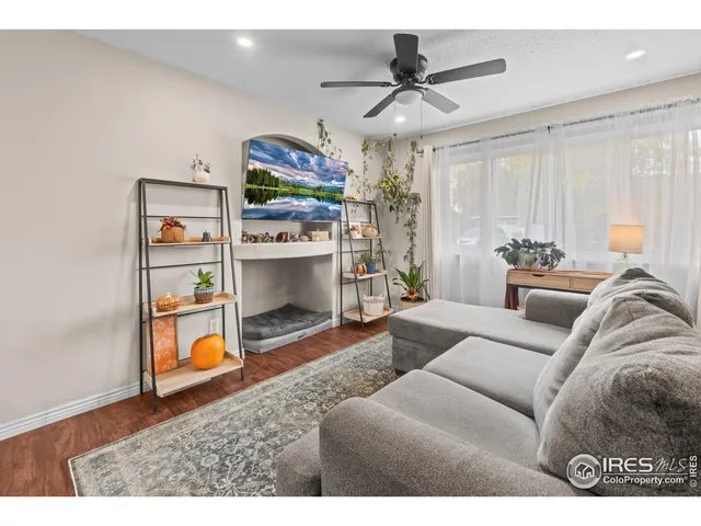 $425,000 | 1739 South California Avenue, Loveland, CO 80537